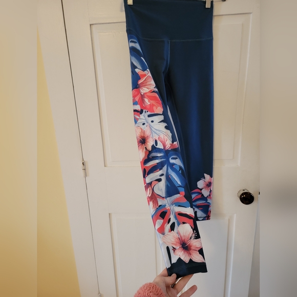 Wildfox Sweat Leggings - Picture 2 of 5